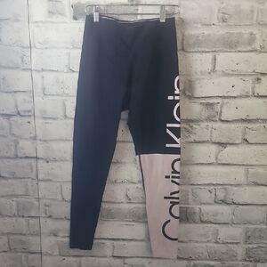 Calvin Klein Leggings in Small